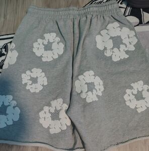 Gray Floral Men's Hybrid Shorts